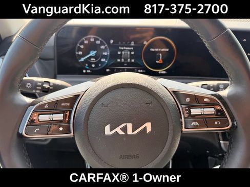 Certified 2026 Kia Seltos EX FWD image 23