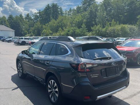 Used 2025 Subaru Outback Touring XT AWD/4WD image 7