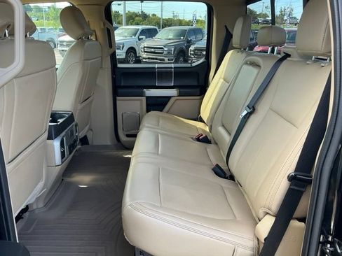 Used 2021 Ford F250 Lariat w/ Lariat Ultimate Package AWD/4WD image 22