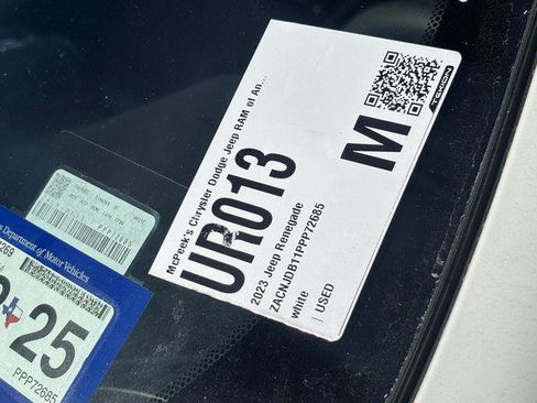 Certified 2023 Jeep Renegade Latitude image 9