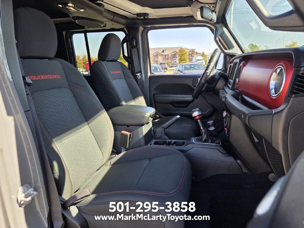 Used 2021 Jeep Gladiator Rubicon w/ Trailer Tow Package AWD/4WD image 15