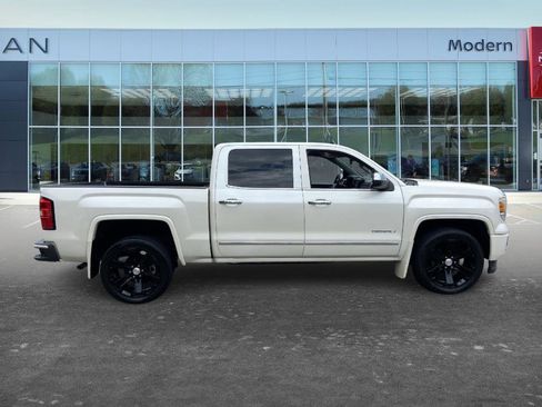 Used 2015 GMC Sierra 1500 Denali w/ Driver Alert Package AWD/4WD image 4
