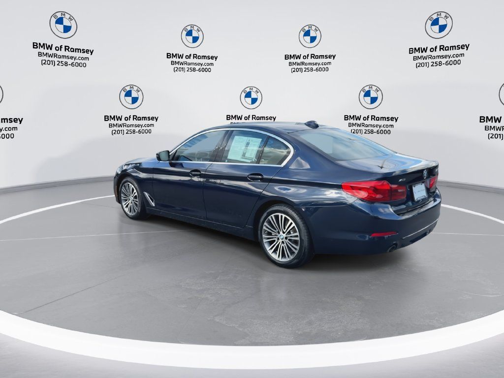 Used 2019 BMW 530i xDrive w/ Convenience Package AWD/4WD image 6