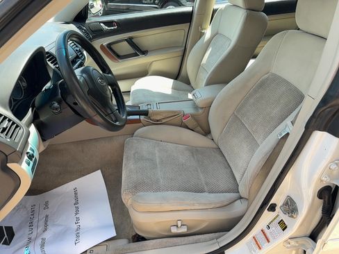 Used 2006 Subaru Outback 2.5i AWD/4WD image 6