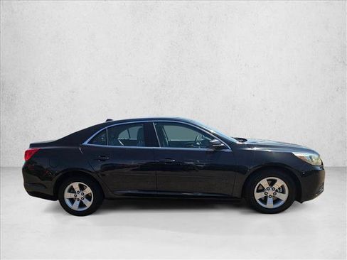 Used 2014 Chevrolet Malibu LS w/ Protection Package FWD image 4