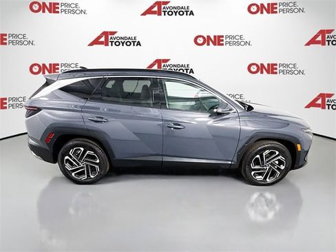 Used 2025 Hyundai Tucson Limited image 8