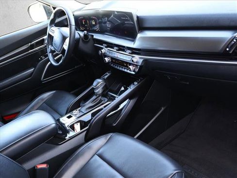 Used 2025 Kia Telluride S AWD/4WD image 29