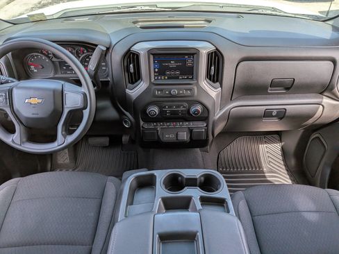 Used 2022 Chevrolet Silverado 1500 Custom RWD image 15