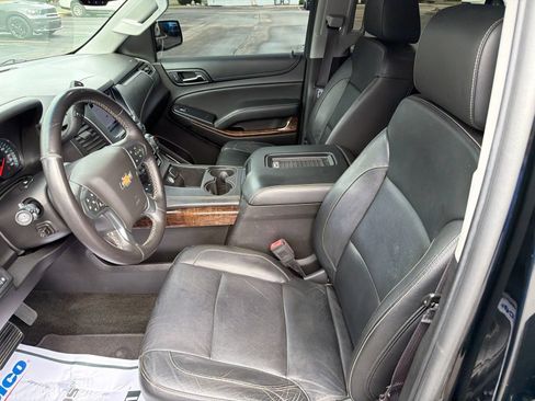 Used 2017 Chevrolet Suburban LT AWD/4WD image 32