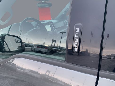 Used 2019 Ford F150 XLT w/ Equipment Group 301A Mid image 11