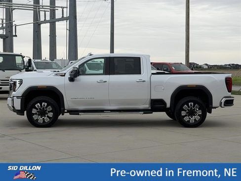 Certified 2024 GMC Sierra 3500 Denali w/ Denali Reserve Package AWD/4WD image 8