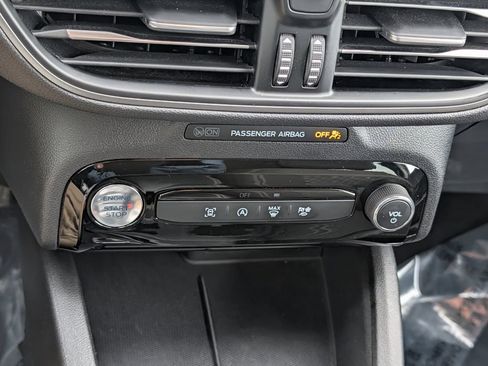 Certified 2025 Ford Escape Active w/ Tech Pack #1 AWD/4WD image 22