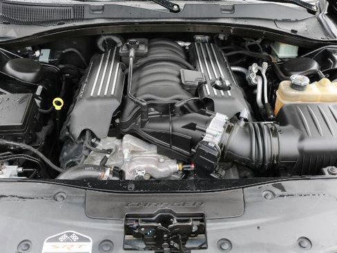 Used 2019 Dodge Charger Scat Pack w/ Navigation & Travel Group image 24