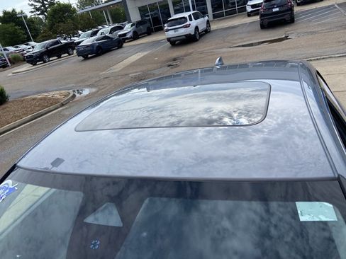 Used 2023 Honda Accord Touring image 28