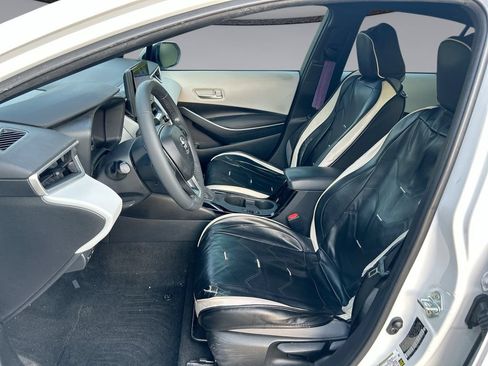 Used 2024 Toyota Corolla SE FWD image 11