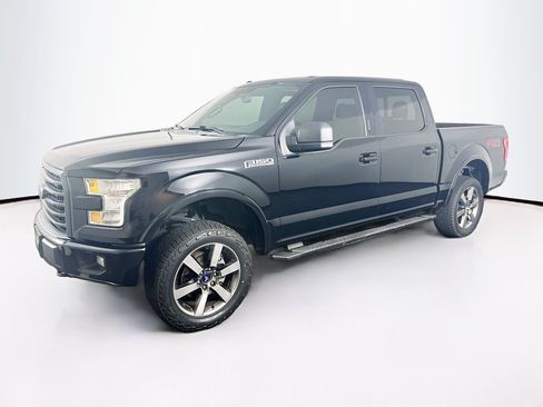 Used 2016 Ford F150 XLT w/ Equipment Group 302A Luxury AWD/4WD image 3
