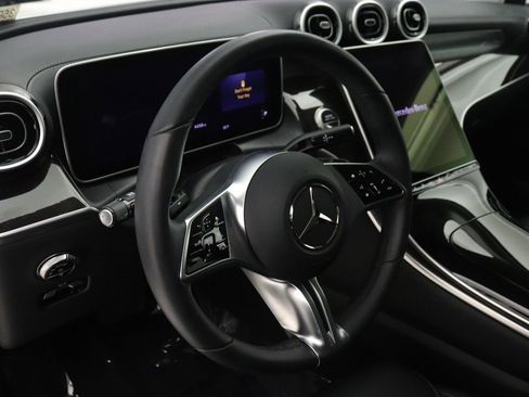 Certified 2025 Mercedes-Benz GLC 350e 4MATIC image 17