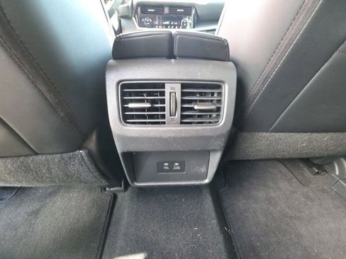 Used 2021 Nissan Rogue SV w/ Premium Package FWD image 25