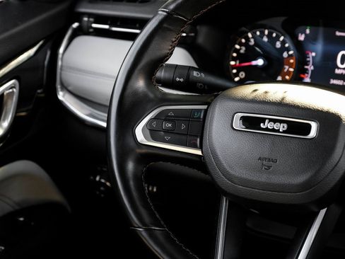 Used 2022 Jeep Compass Limited image 26