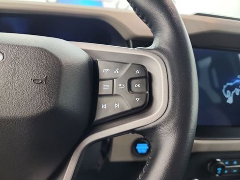 Used 2023 Ford Bronco Wildtrak image 24