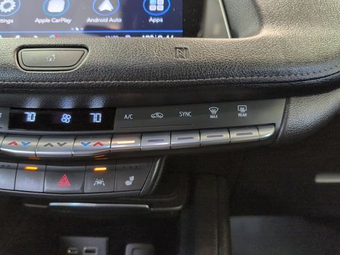 Used 2019 Cadillac XT4 Premium Luxury w/ Technology Package image 23