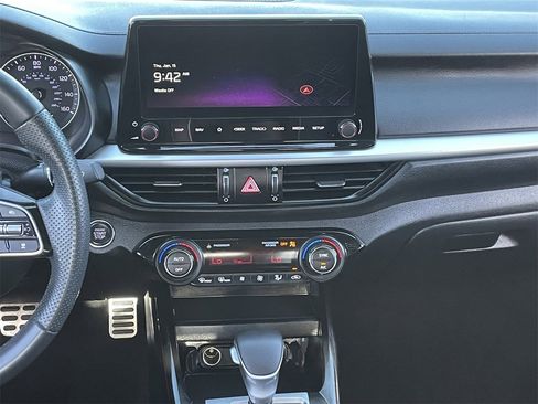 Used 2023 Kia Forte GT-Line w/ GT-Line Technology Package image 15