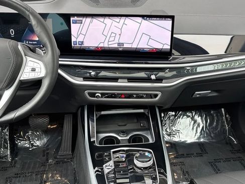 Used 2023 BMW X7 xDrive40i w/ Executive Package AWD/4WD image 51