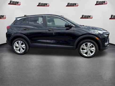 Used 2024 Buick Encore GX Preferred AWD/4WD image 4