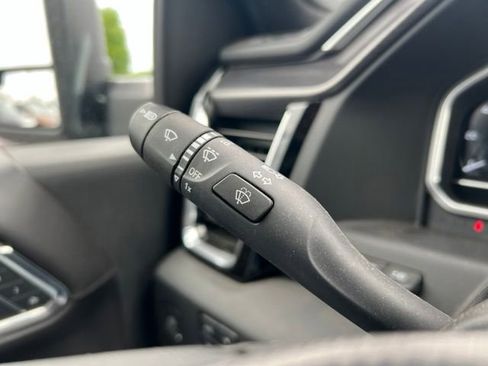 Used 2024 GMC Sierra 3500 Denali Ultimate AWD/4WD image 23