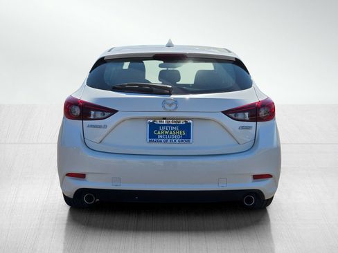 Used 2018 MAZDA MAZDA3 Touring FWD image 5