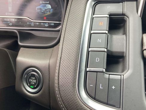 Used 2023 GMC Yukon SLT w/ Max Trailering Package image 27