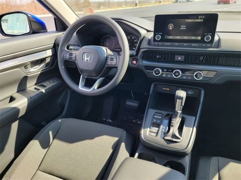 Used 2025 Honda CR-V LX image 10