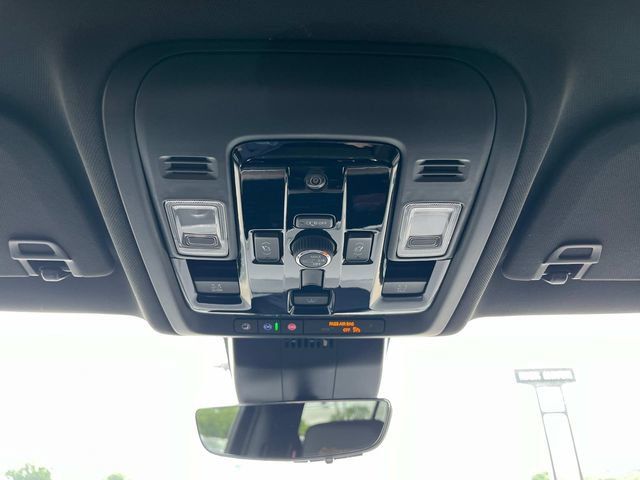 New 2026 Chevrolet Tahoe High Country AWD/4WD image 38