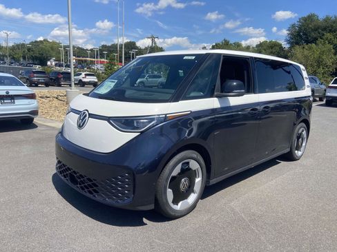 New 2025 Volkswagen ID. Buzz Pro S Plus image 3