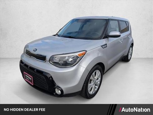 Used 2016 Kia Soul + FWD image 1