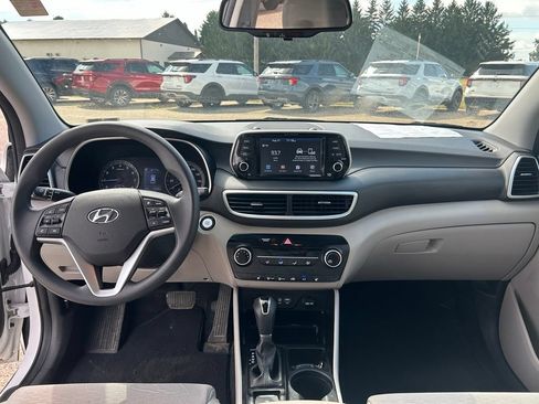 Used 2019 Hyundai Tucson Value AWD/4WD image 12