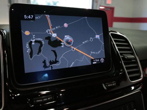 Used 2018 Mercedes-Benz GLE 350 4MATIC w/ Premium 1 Package image 17