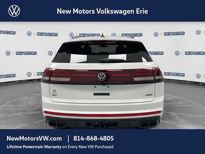 New 2026 Volkswagen Atlas Cross Sport SEL R-Line