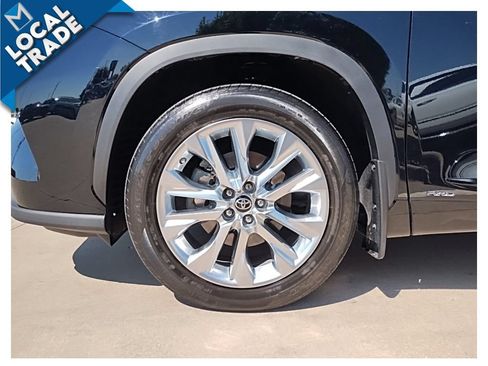 Used 2023 Toyota Highlander Limited w/ Protection Package #3 (TMS) AWD/4WD image 13