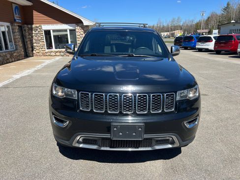 Used 2020 Jeep Grand Cherokee Limited w/ Trailer Tow Group IV AWD/4WD image 2