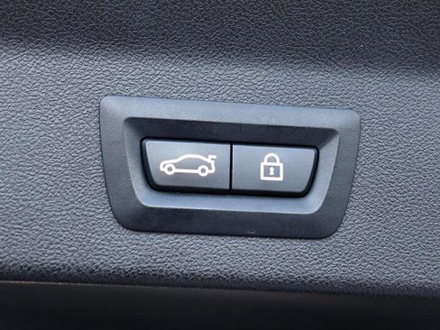 Used 2019 BMW X3 sDrive30i w/ Premium Package image 43