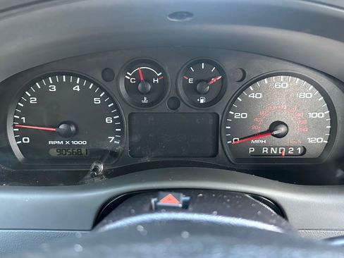 Used 2011 Ford Ranger XLT image 23