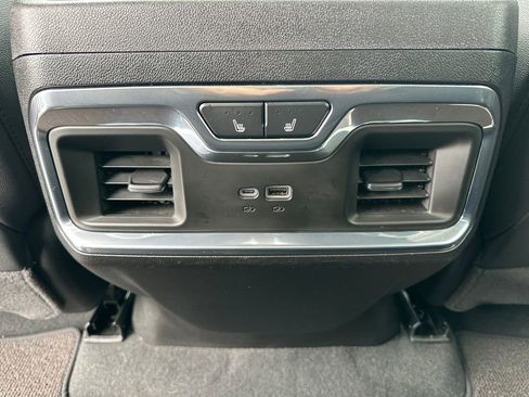 Used 2024 Chevrolet Silverado 1500 High Country w/ Z71 Off-Road Package image 13