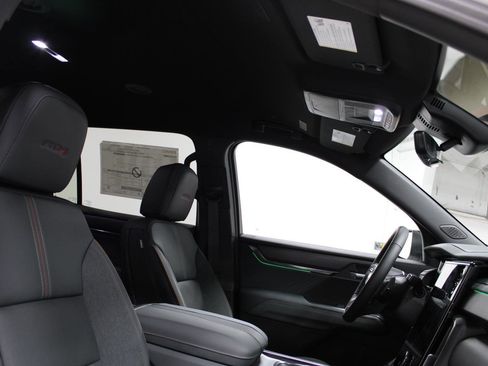 New 2026 GMC Acadia AT4 w/ Luxury Package AWD/4WD image 20