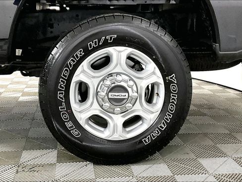 Used 2025 Ford F250 XLT image 8