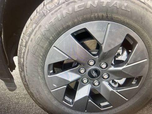 Used 2023 Ford F150 Lightning Lariat AWD/4WD image 13