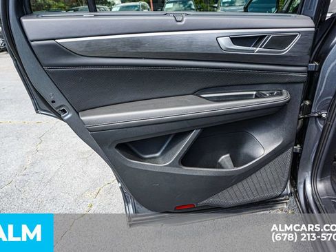 Used 2025 Volkswagen Atlas Cross Sport SE image 52