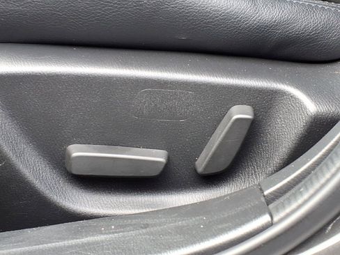 Used 2017 MAZDA MAZDA3 Grand Touring w/ Premium Equipment Package image 8