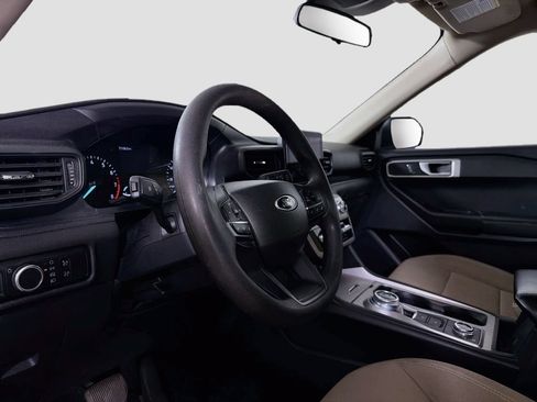 Used 2023 Ford Explorer 4WD image 10