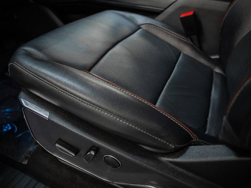 Certified 2023 Ford F150 Lariat w/ Equipment Group 502A High image 46